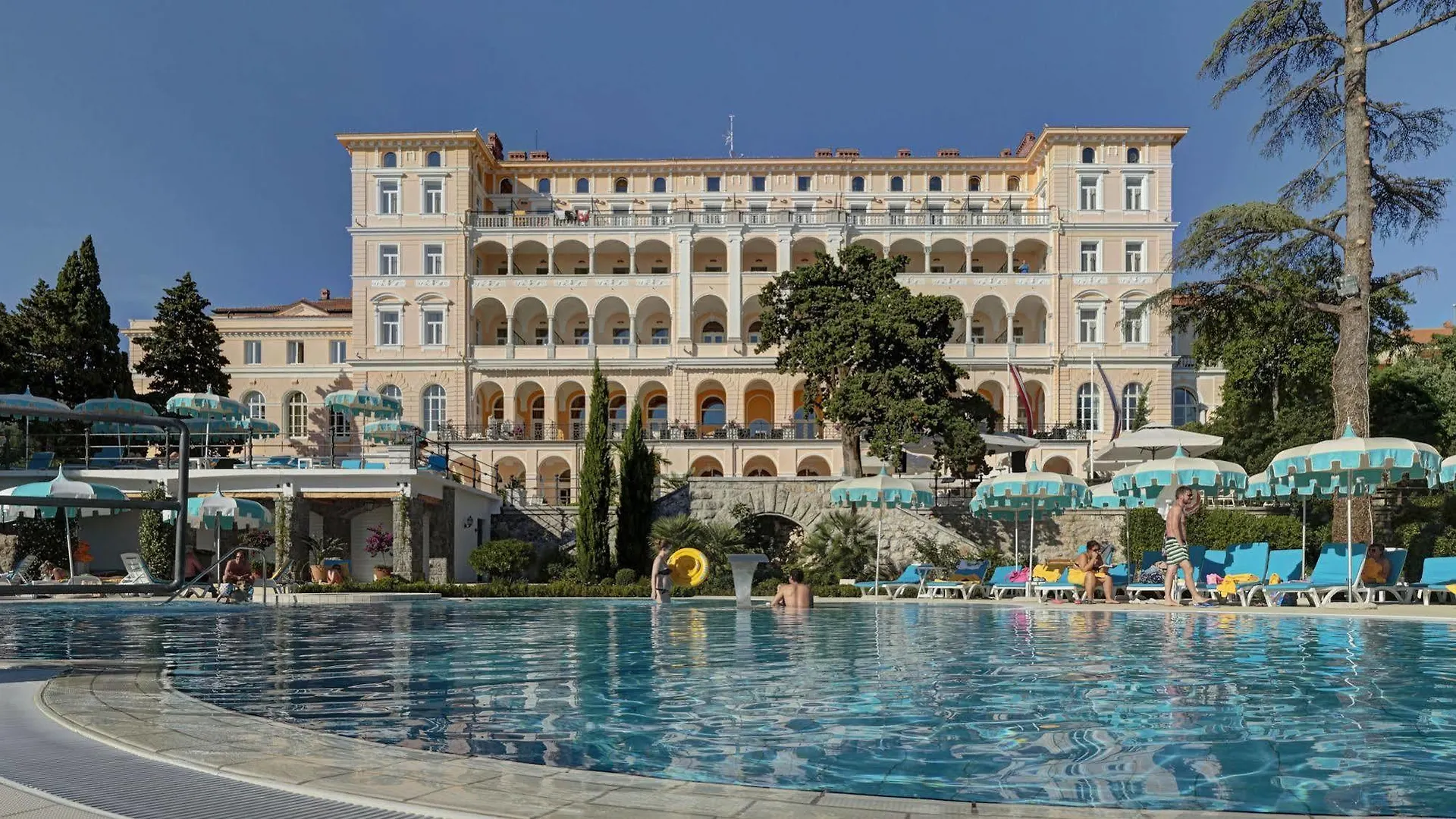 Hotel Kvarner Palace Crikvenica 4*,